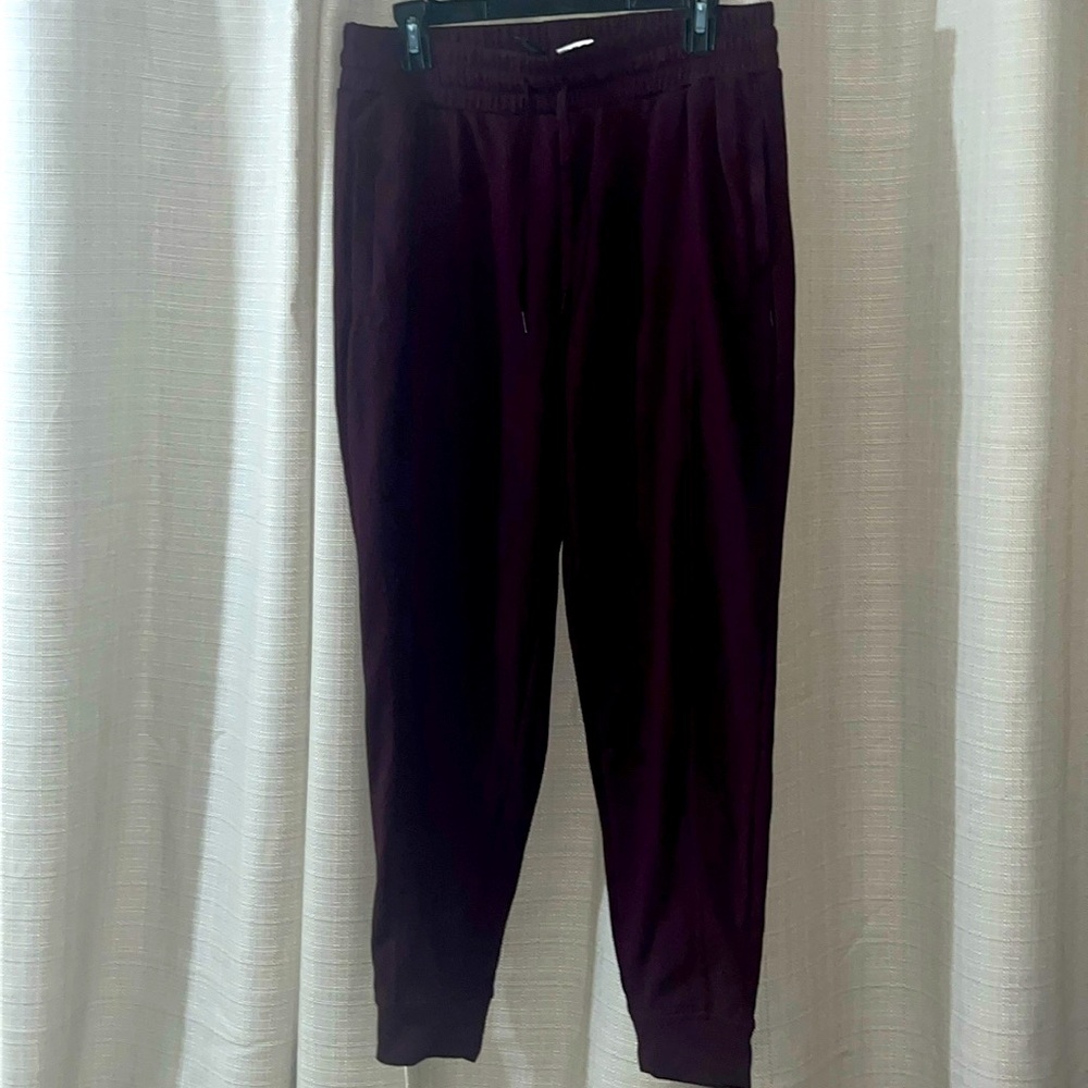 Mondetta sweat pants medium